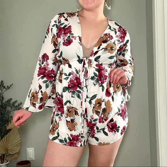 CLOSET SALE Audrey 3 + 1 deep v neck romper with elastic waistband tie - Picture 3 of 7